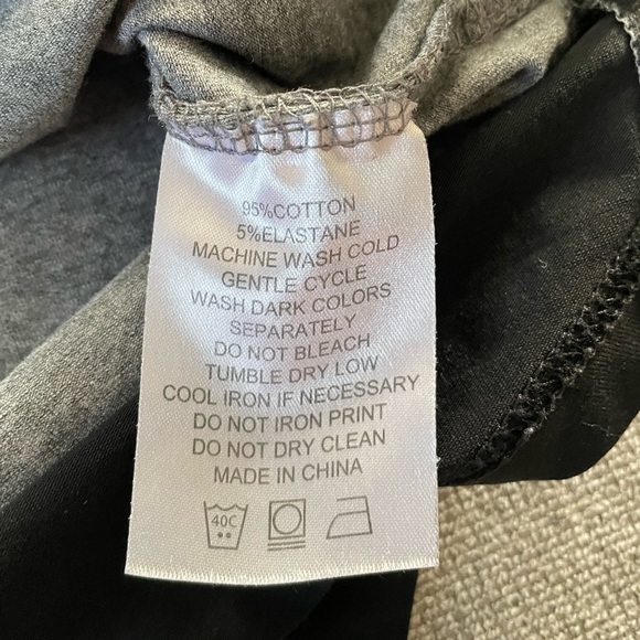 DOYOUEVEN Leave Your Mark Drop Tee in Black/Grey Size Small - Picture 3 of 5